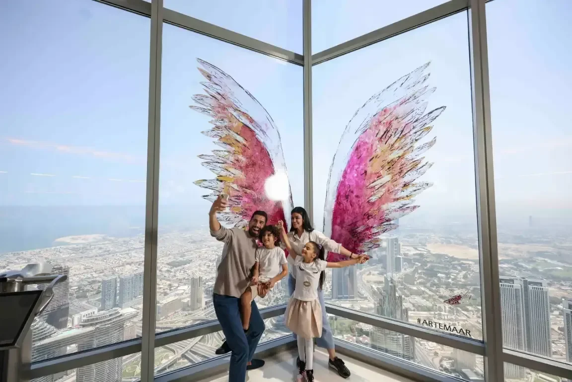 Burj Khalifa at the Top + Dubai Frame Tickets